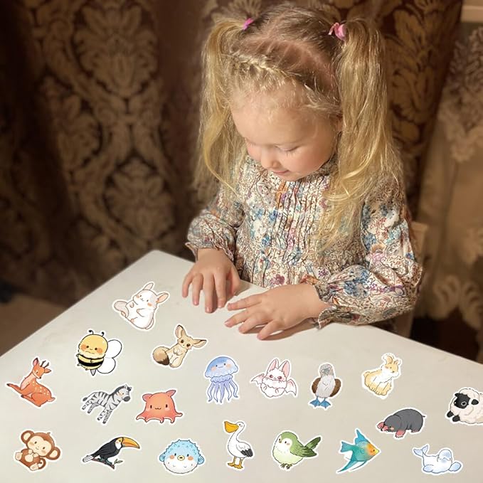 Animal Stickers 100PCS, Water Bottle Stickers for Teens/Kids, Kawaii Cartoon Stickers for Skateboard Laptop